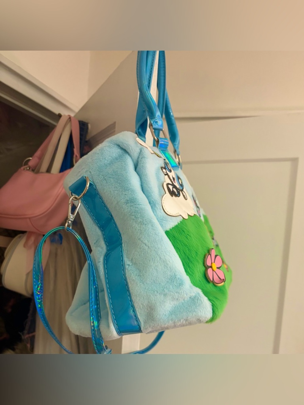 NWOT - Powerpuff Girls Plush Weekender Bag - Picture 7 of 10